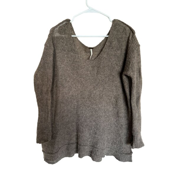 Free People Oversized Brown Ecru Mohair Knit Sweater V Neck Woman's Small B2 - Picture 3 of 9